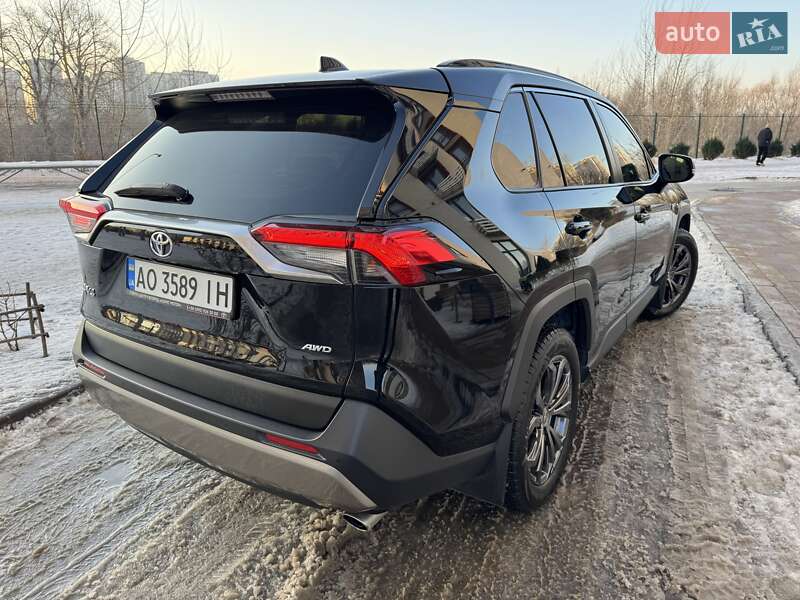 Внедорожник / Кроссовер Toyota RAV4 2022 в Киеве фото 33 Внедорожник / Кроссовер Toyota RAV4 2022 в Киеве
