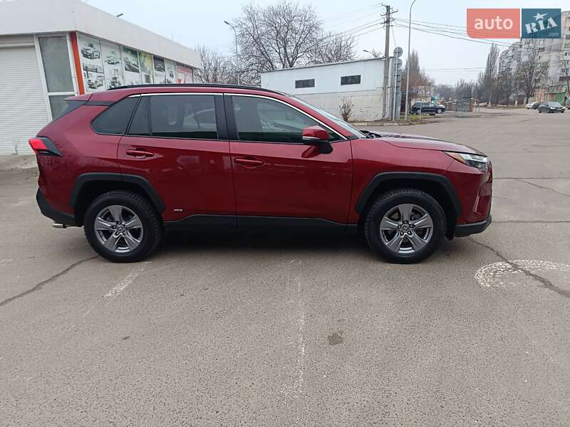 Внедорожник / Кроссовер Toyota RAV4 2022 в Одессе