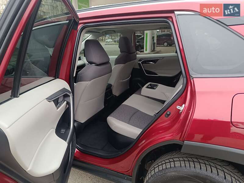 Внедорожник / Кроссовер Toyota RAV4 2022 в Одессе
