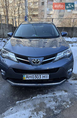 Внедорожник / Кроссовер Toyota RAV4 2013 в Харькове