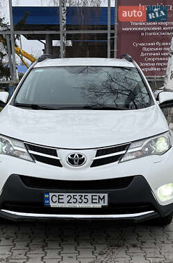 Внедорожник / Кроссовер Toyota RAV4 2013 в Черновцах