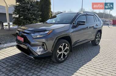 Внедорожник / Кроссовер Toyota RAV4 2023 в Львове