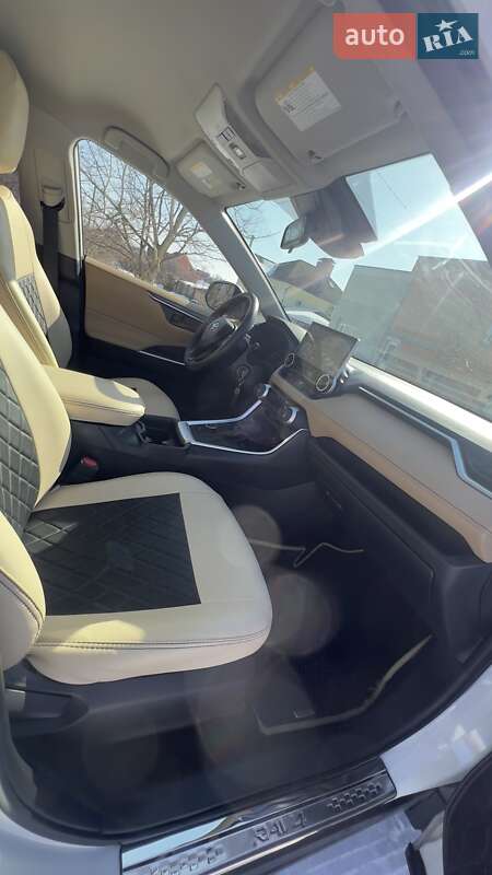 Внедорожник / Кроссовер Toyota RAV4 2019 в Чернигове фото 30 Внедорожник / Кроссовер Toyota RAV4 2019 в Чернигове