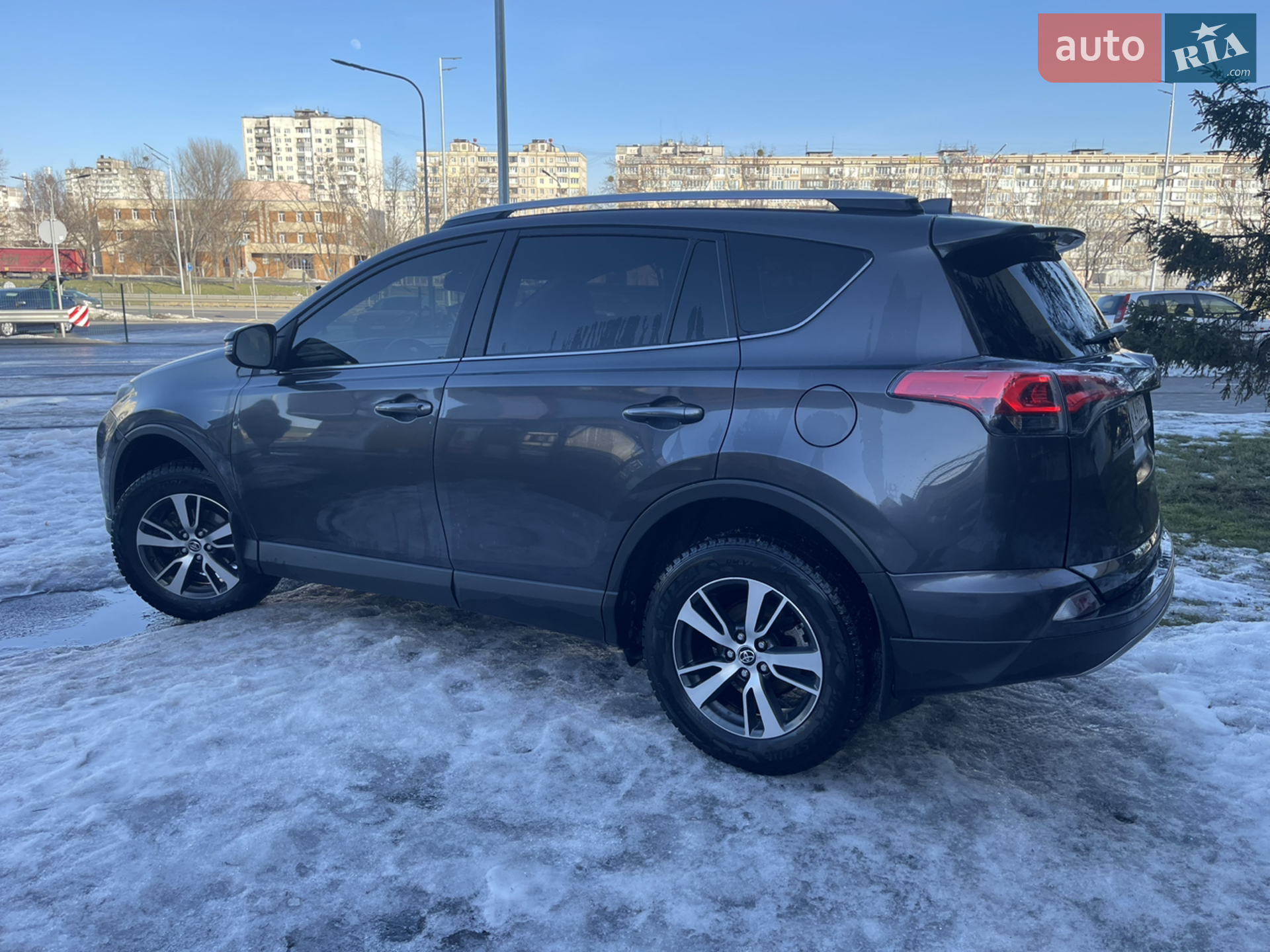 2017 Toyota RAV 4 - мініатюра 4