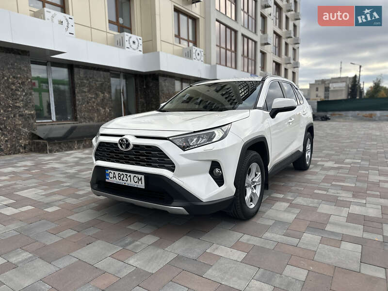 Внедорожник / Кроссовер Toyota RAV4 2019 в Черкассах фото Внедорожник / Кроссовер Toyota RAV4 2019 в Черкассах
