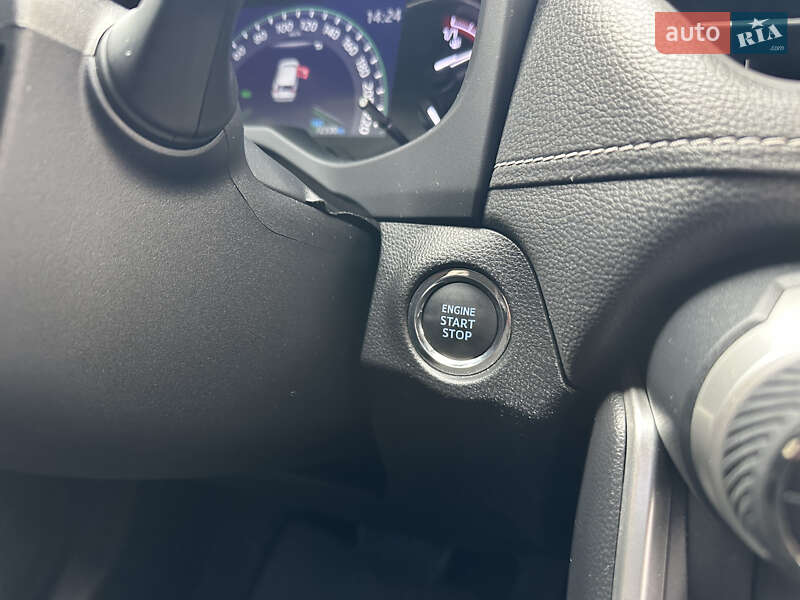 Внедорожник / Кроссовер Toyota RAV4 2019 в Черкассах фото 28 Внедорожник / Кроссовер Toyota RAV4 2019 в Черкассах