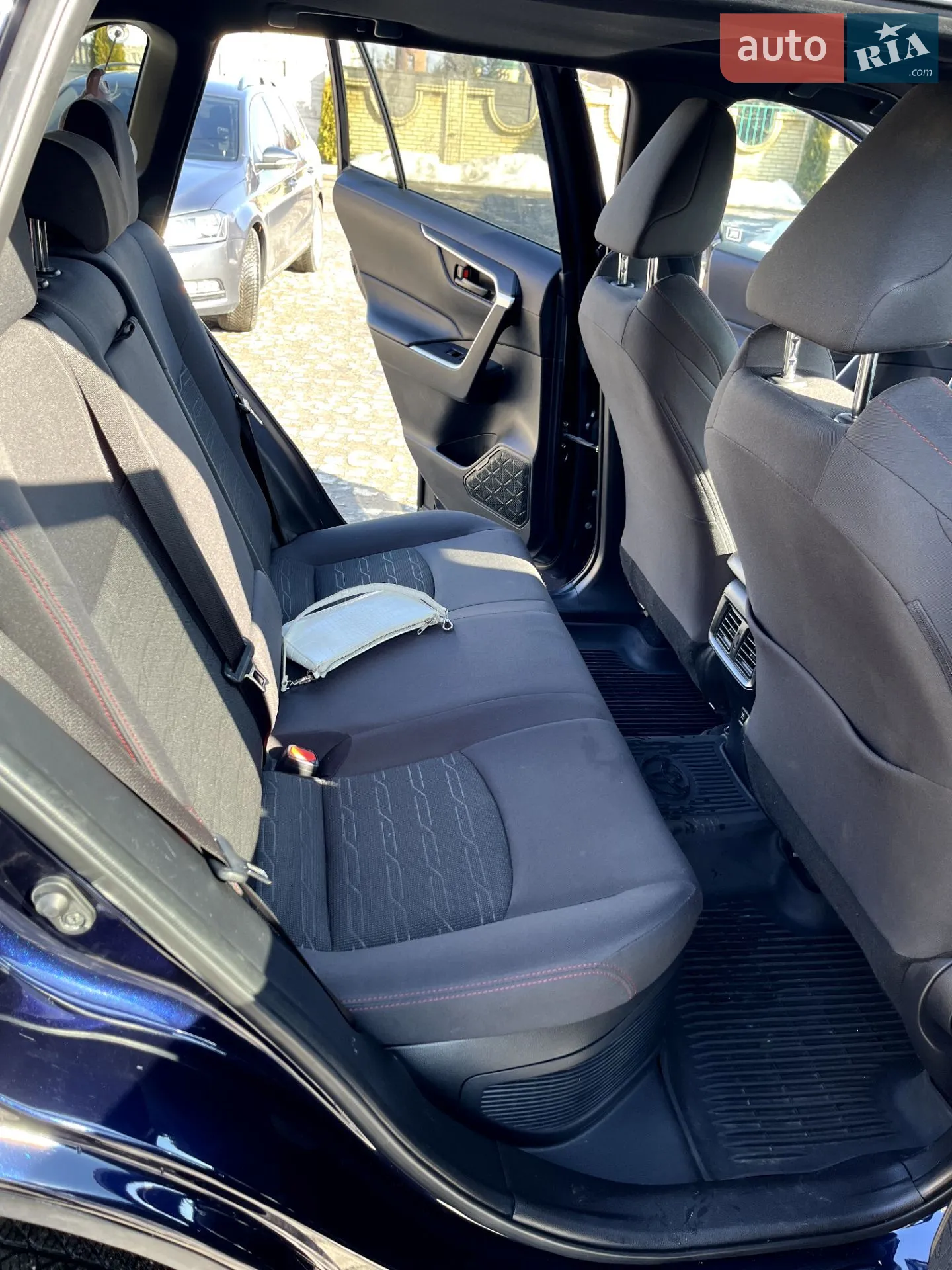 2021 Toyota RAV 4 - мініатюра 11