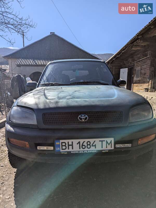 Toyota RAV4 1998