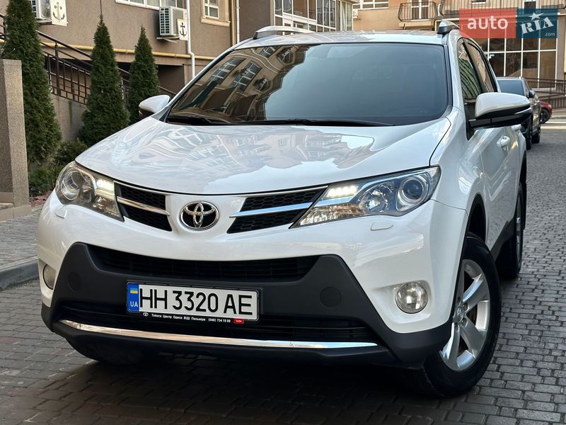 Позашляховик / Кросовер Toyota RAV4 2013 в Одесі