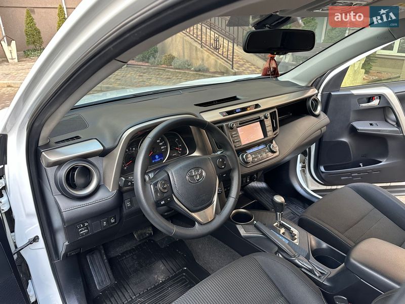 Позашляховик / Кросовер Toyota RAV4 2013 в Одесі