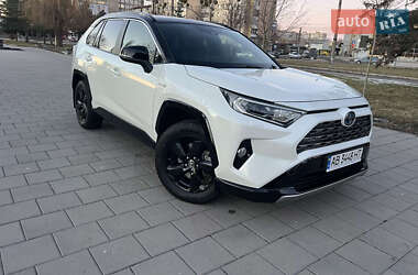Позашляховик / Кросовер Toyota RAV4 2020 в Вінниці