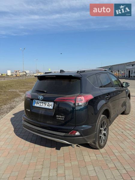 Внедорожник / Кроссовер Toyota RAV4 2017 в Одессе