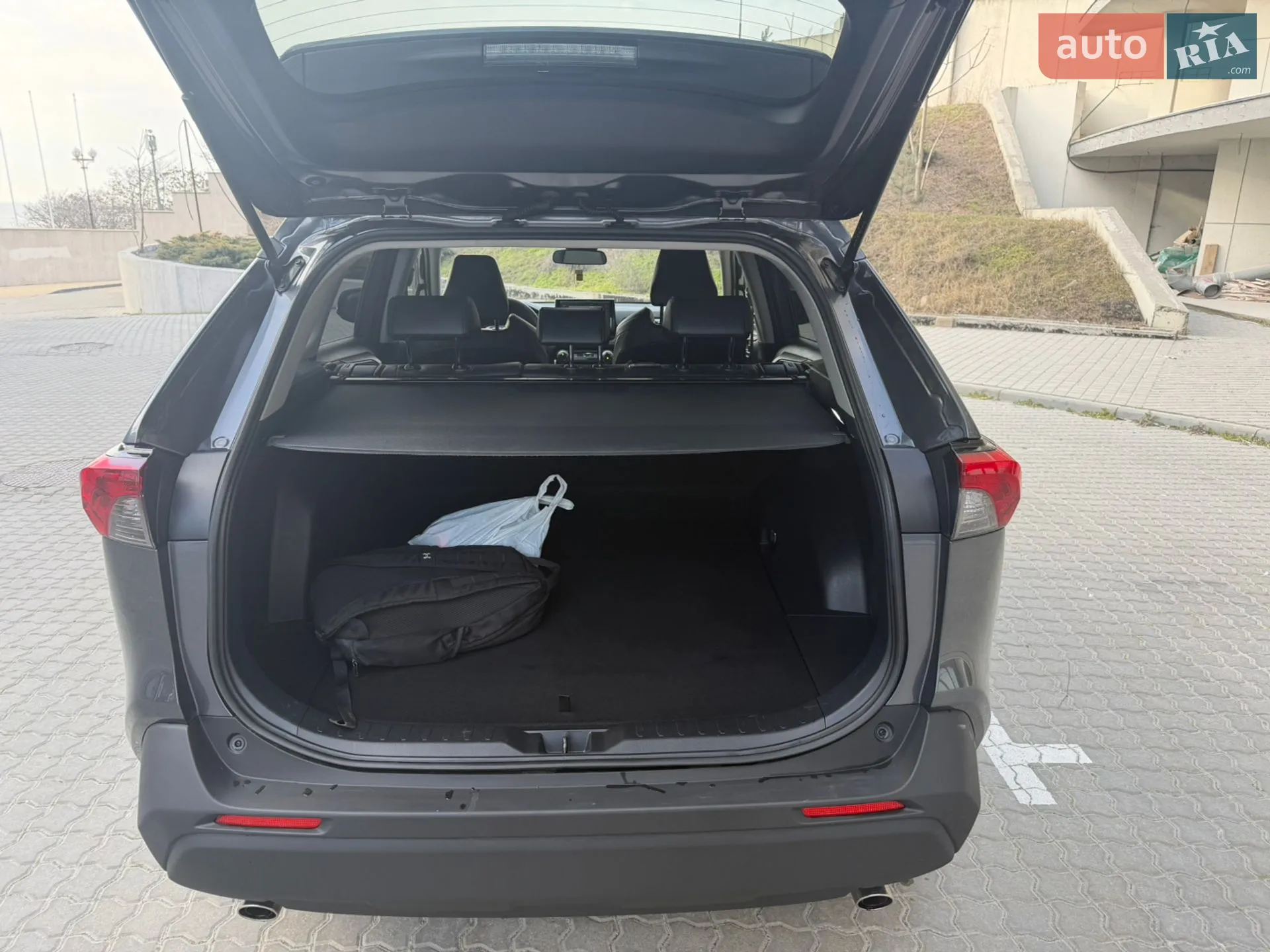 2019 Toyota RAV 4 - мініатюра 20