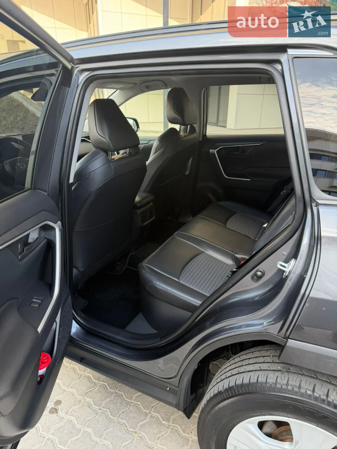 2019 Toyota RAV 4 - мініатюра 41