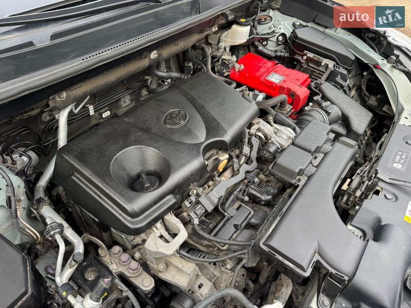Внедорожник / Кроссовер Toyota RAV4 2020 в Львове