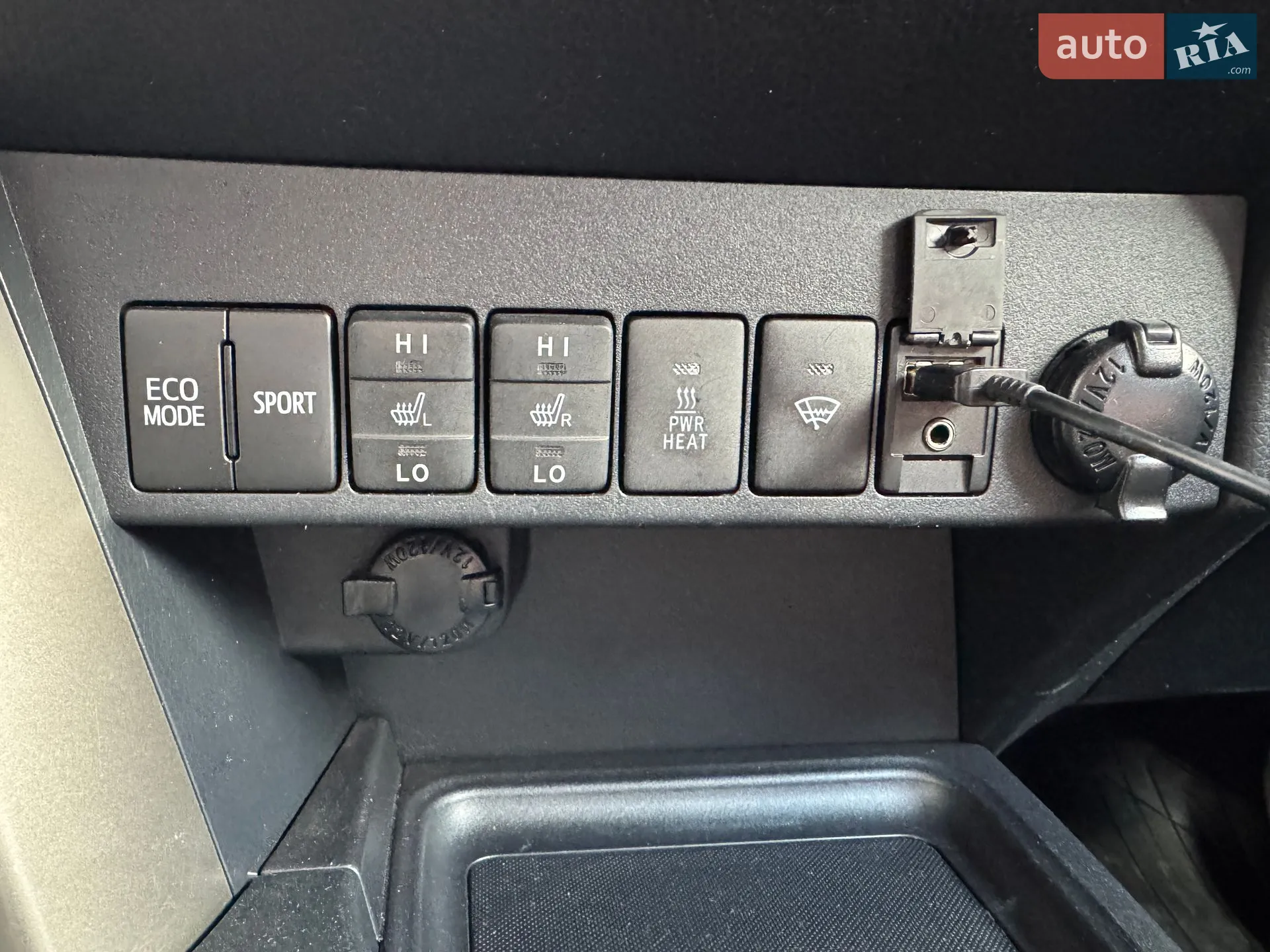 2014 Toyota RAV 4 - мініатюра 19