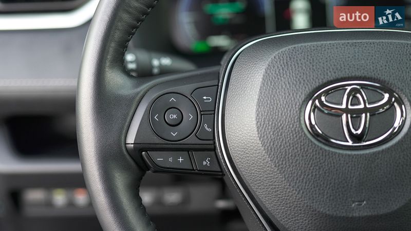 Внедорожник / Кроссовер Toyota RAV4 2024 в Львове