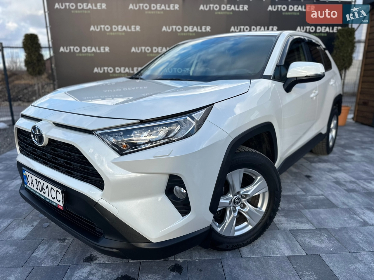 2020 Toyota RAV 4 - мініатюра 19