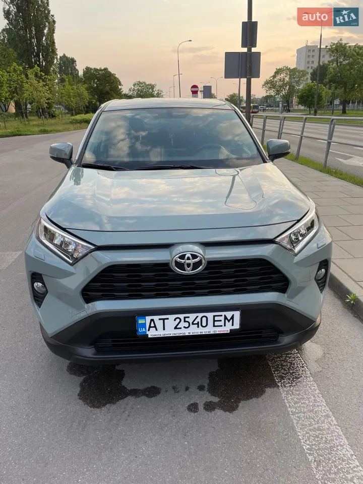 2019 Toyota RAV 4 - мініатюра 19