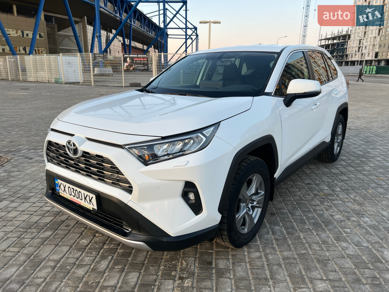 2022 Toyota RAV 4 - мініатюра 27