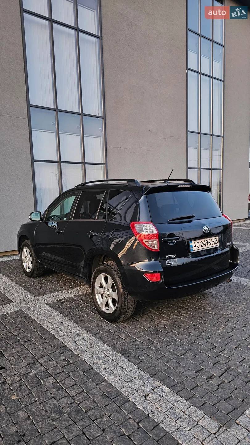 2010 Toyota RAV 4 - мініатюра 5
