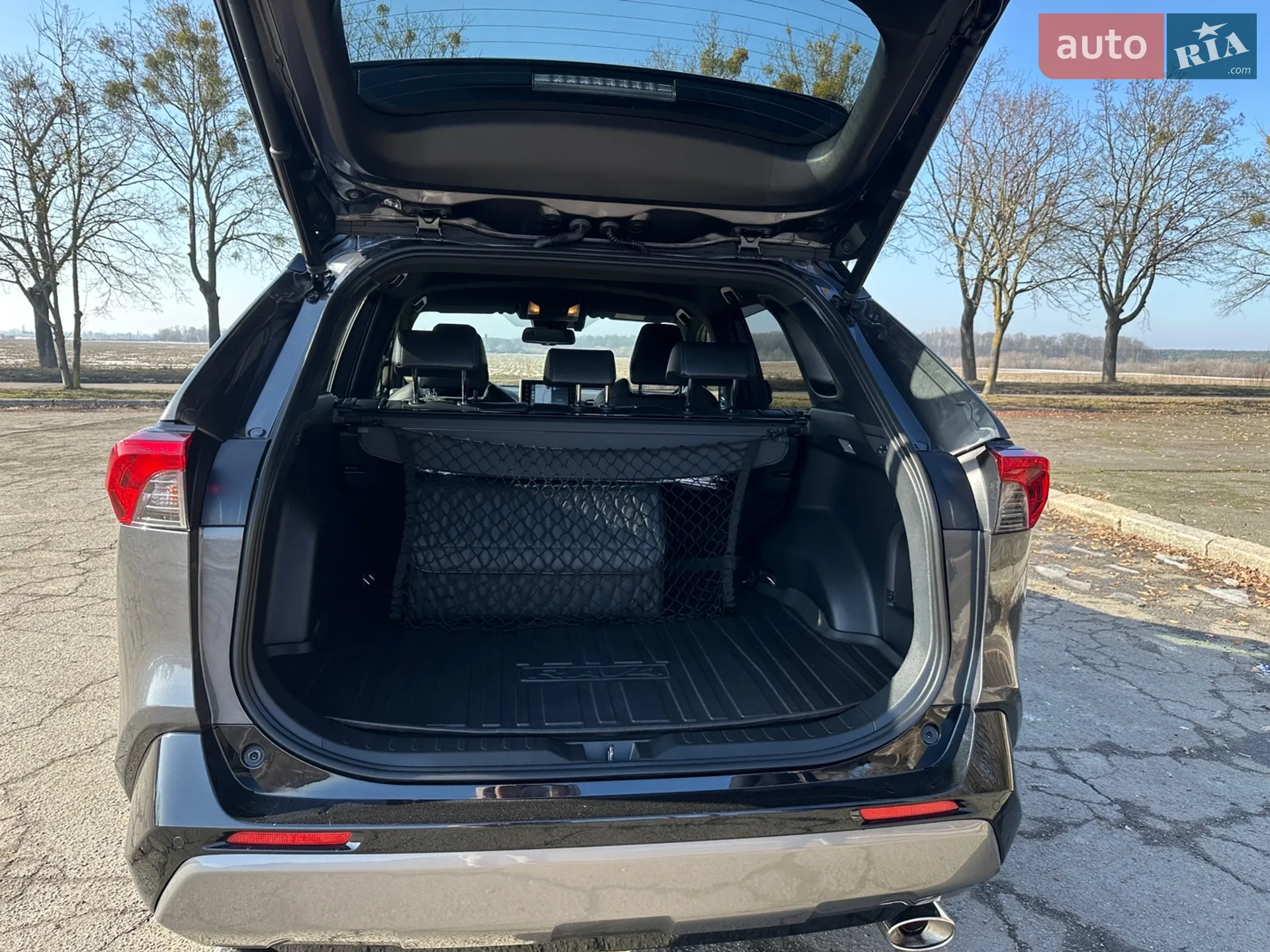 2019 Toyota RAV 4 - мініатюра 13