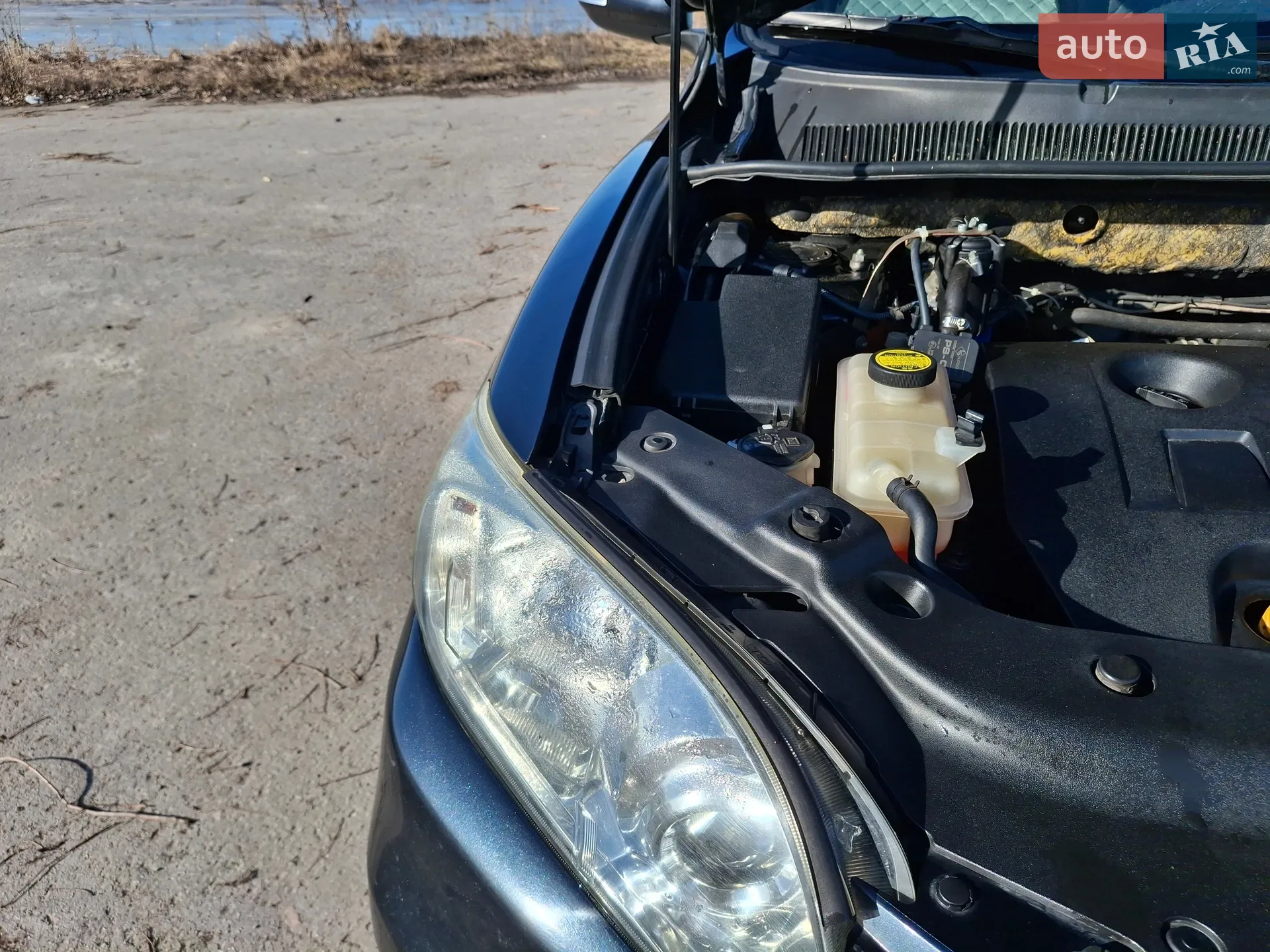 2011 Toyota RAV 4 - мініатюра 4