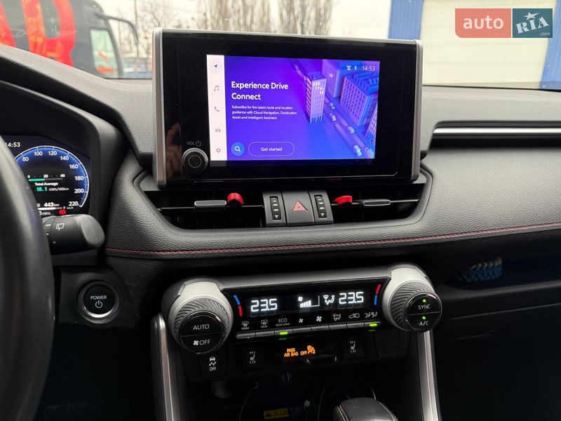 Внедорожник / Кроссовер Toyota RAV4 2023 в Киеве