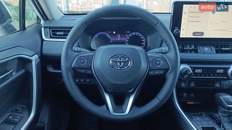 Внедорожник / Кроссовер Toyota RAV4 2025 в Киеве