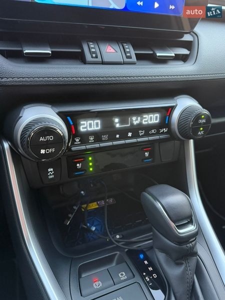 Внедорожник / Кроссовер Toyota RAV4 2023 в Киеве фото 42 Внедорожник / Кроссовер Toyota RAV4 2023 в Киеве