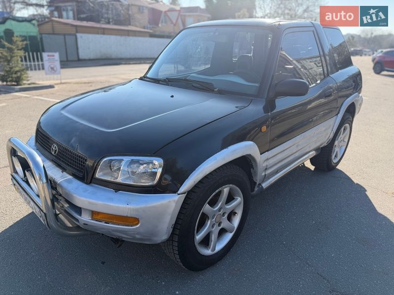 Внедорожник / Кроссовер Toyota RAV4 1994 в Одессе