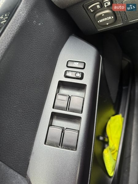 Внедорожник / Кроссовер Toyota RAV4 2017 в Львове