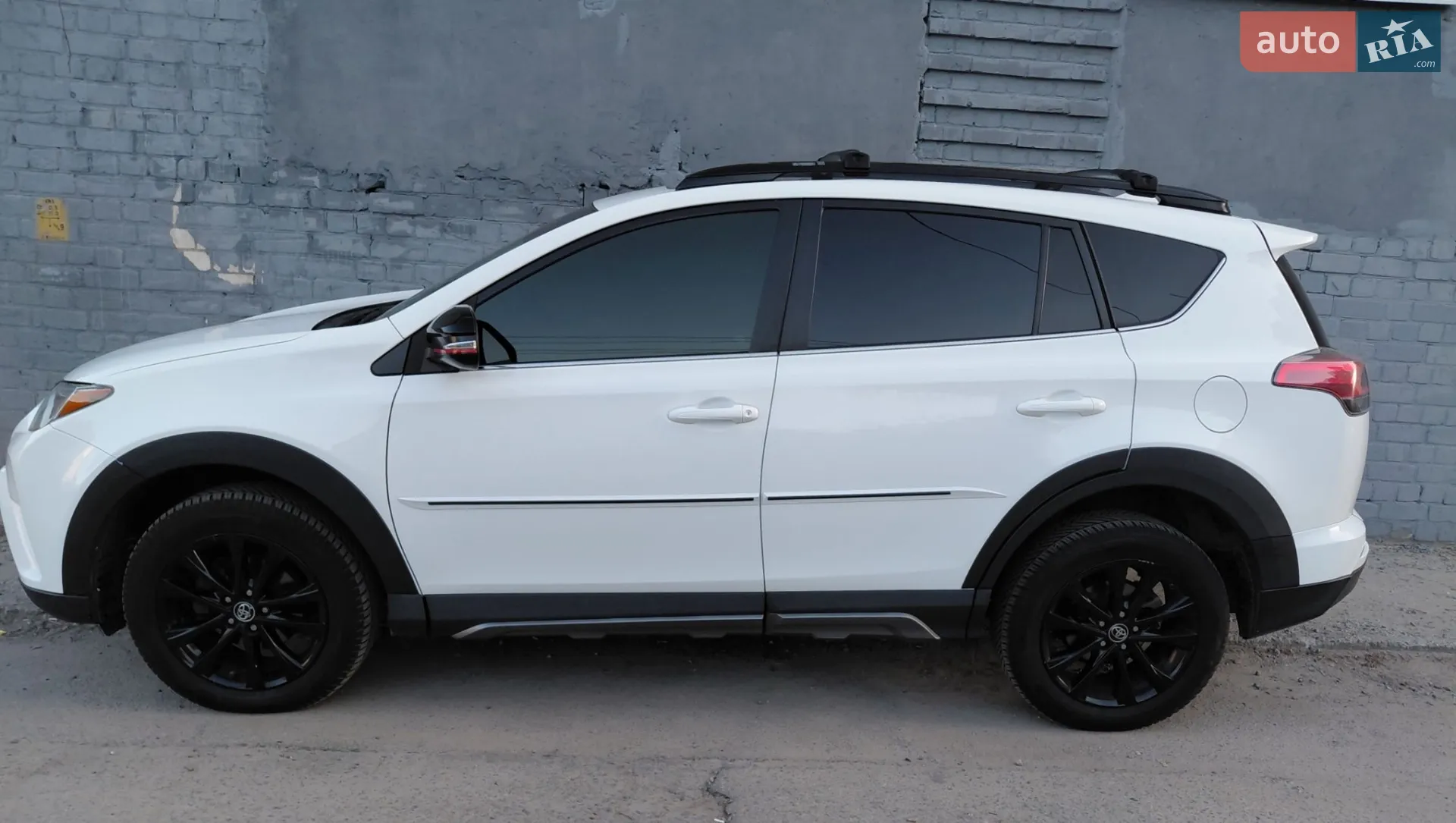 2018 Toyota RAV 4 - мініатюра 16