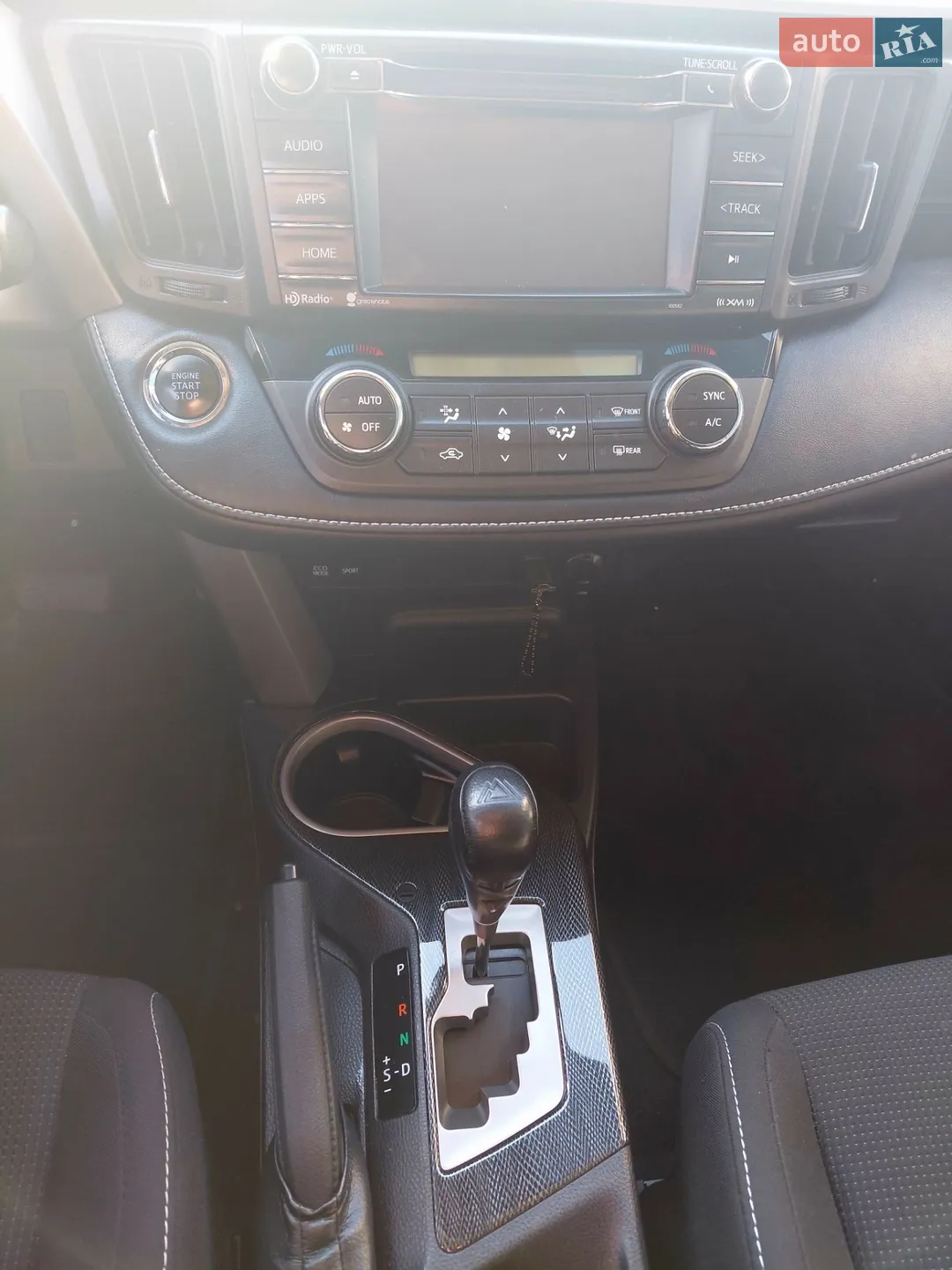 2018 Toyota RAV 4 - мініатюра 19