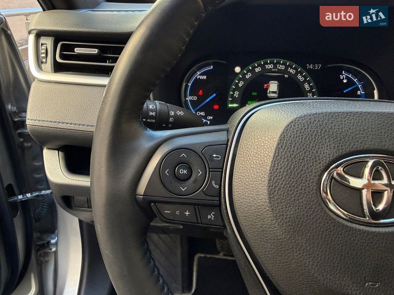 Внедорожник / Кроссовер Toyota RAV4 2021 в Одессе