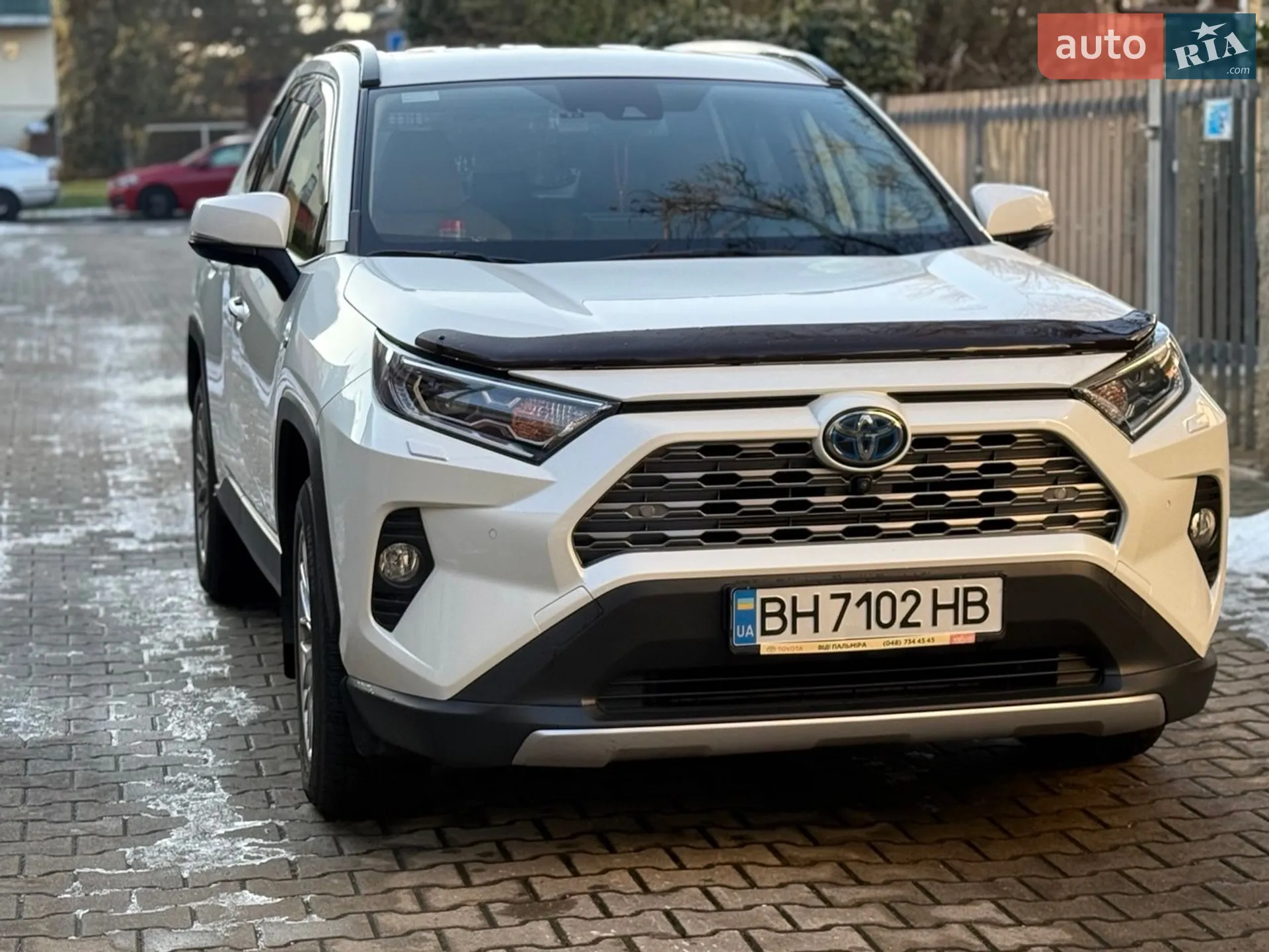 2019 Toyota RAV 4 - фото 1