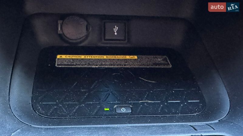 Внедорожник / Кроссовер Toyota RAV4 2020 в Киеве