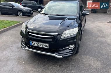 Внедорожник / Кроссовер Toyota RAV4 2010 в Харькове
