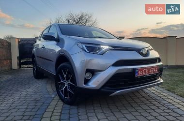 Позашляховик / Кросовер Toyota RAV4 2017 в Стрию