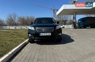 Внедорожник / Кроссовер Toyota RAV4 2010 в Одессе