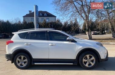 Внедорожник / Кроссовер Toyota RAV4 2015 в Хмельницком