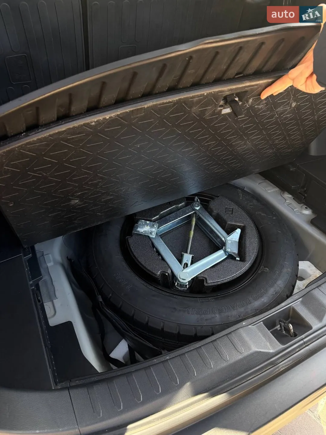 2022 Toyota RAV 4 - мініатюра 12
