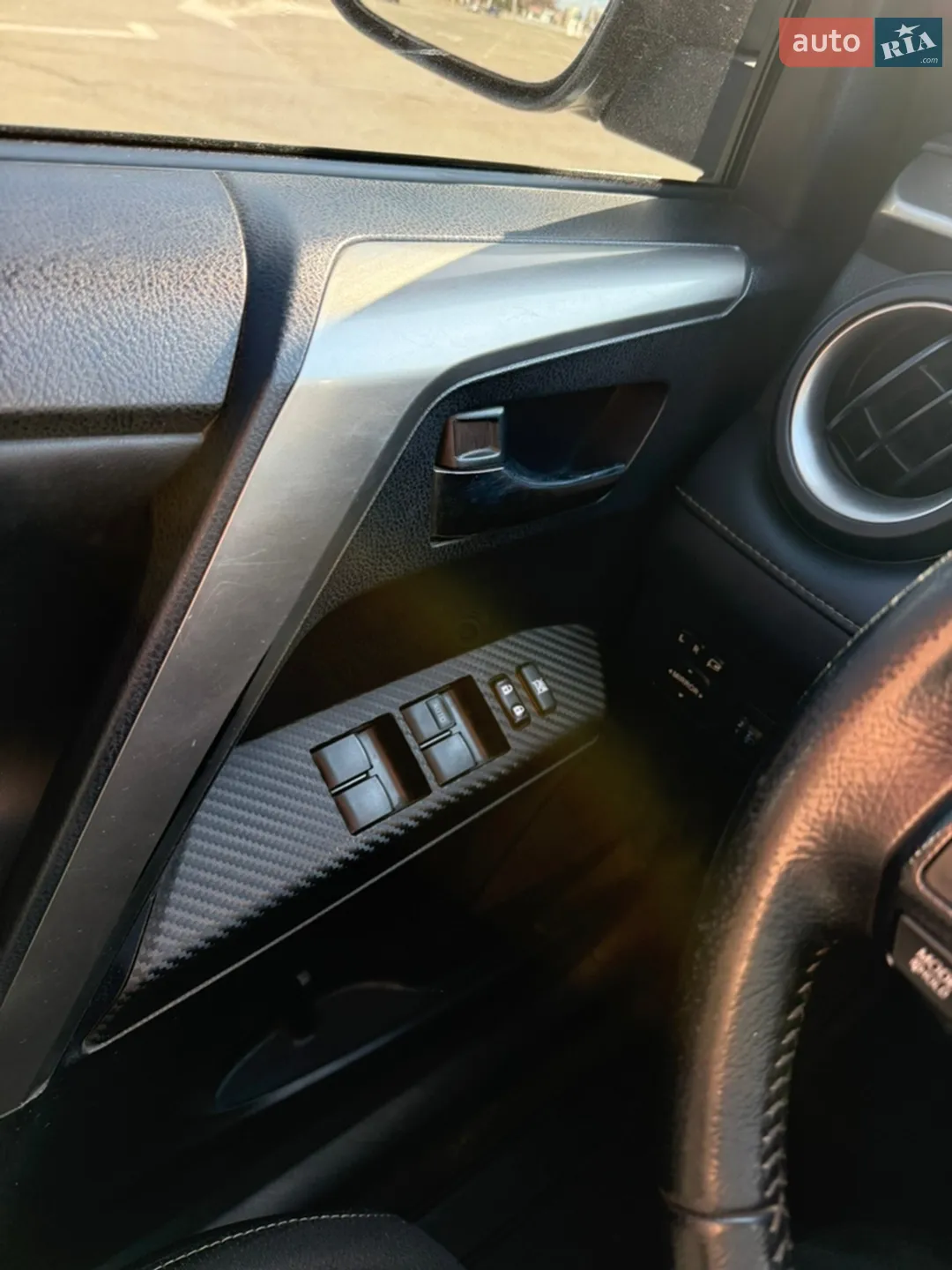 2015 Toyota RAV 4 - мініатюра 14