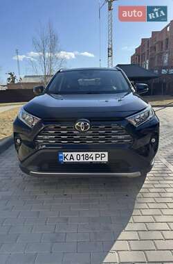 Позашляховик / Кросовер Toyota RAV4 2023 в Києві