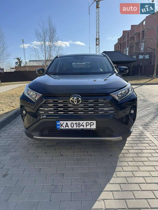 Внедорожник / Кроссовер Toyota RAV4 2023 в Киеве фото 5 Внедорожник / Кроссовер Toyota RAV4 2023 в Киеве