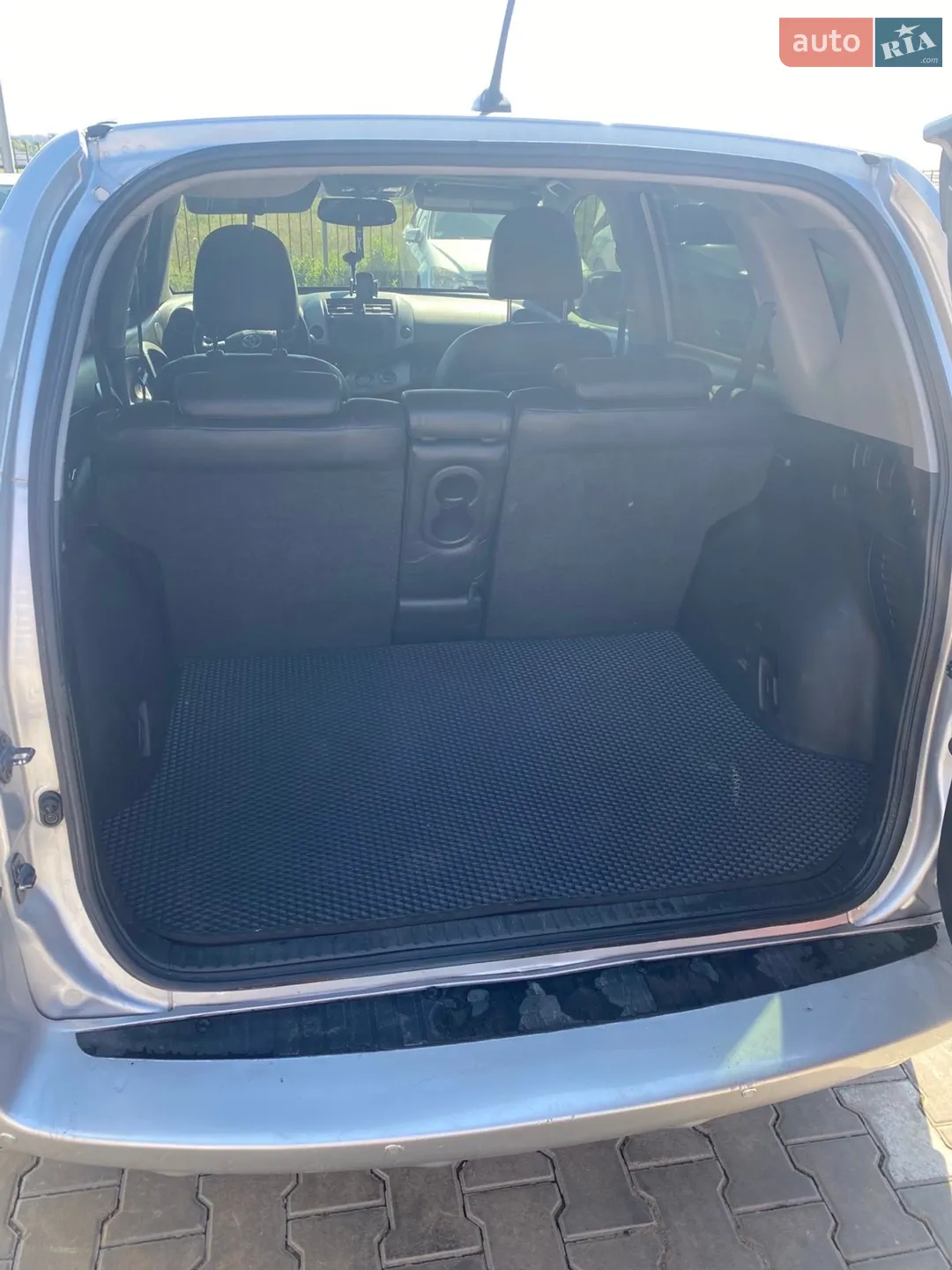2010 Toyota RAV 4 - мініатюра 8
