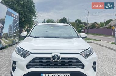 Позашляховик / Кросовер Toyota RAV4 2019 в Ірпені