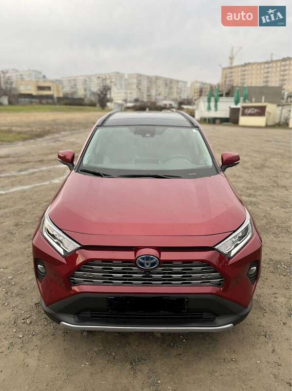 Toyota RAV4 2021
