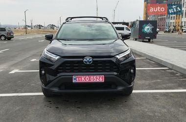 Внедорожник / Кроссовер Toyota RAV4 2024 в Ровно