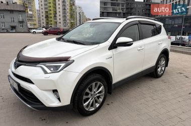 Внедорожник / Кроссовер Toyota RAV4 2018 в Львове